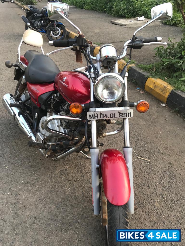 Red Wine Bajaj Avenger 220 DTS-i Red Wine Bajaj Avenger 220 DTS-i