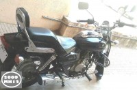 Bajaj Avenger 200 DTS-i