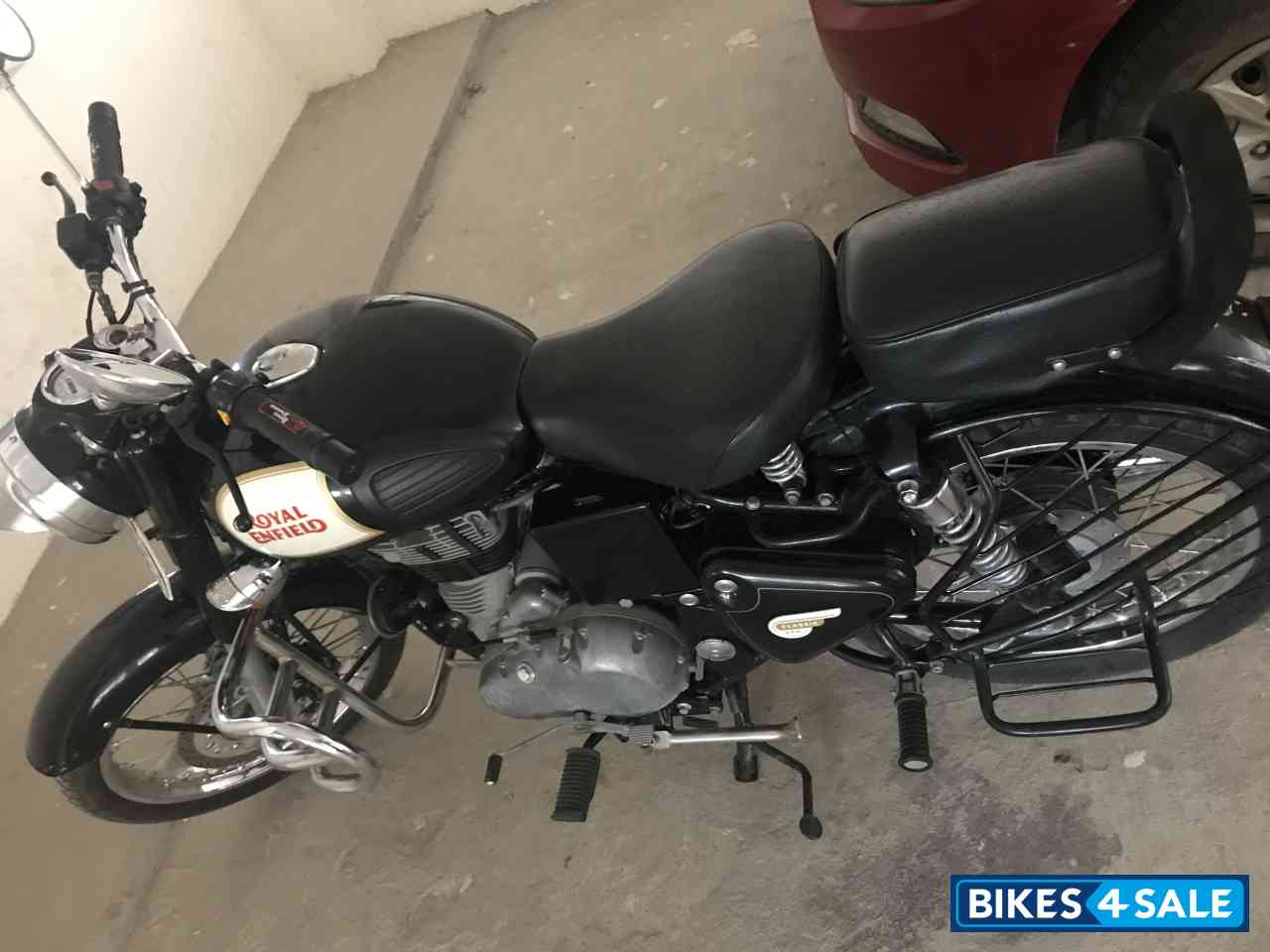 Black Royal Enfield Classic 350