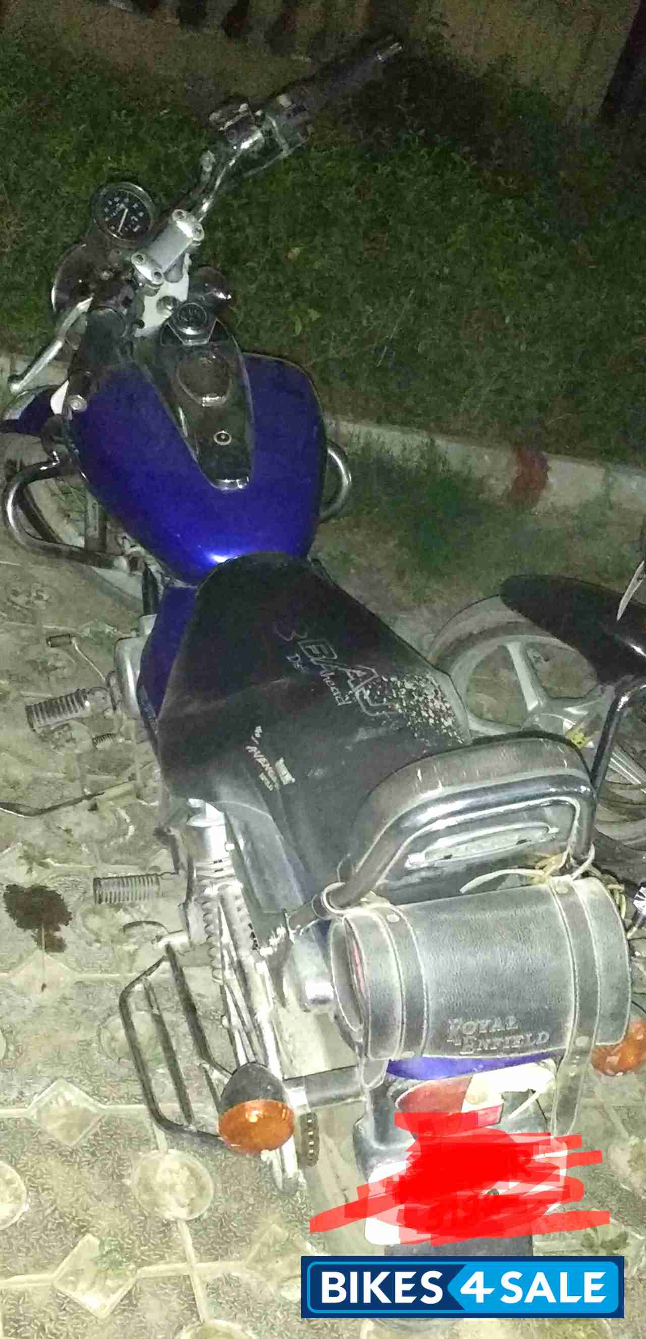 Bajaj Avenger 220 DTS-i Bajaj Avenger 220 DTS-i