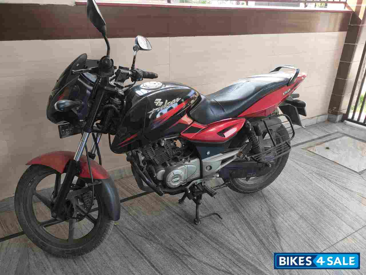 Red Black Bajaj Pulsar 150 DTSi