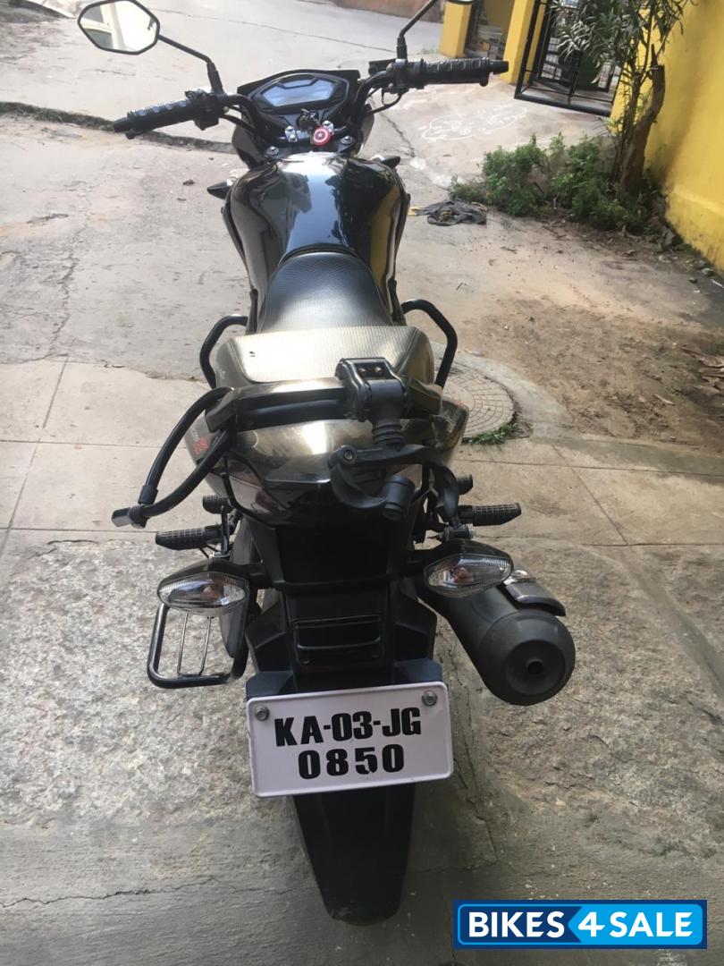 Black Honda CB Unicorn 160