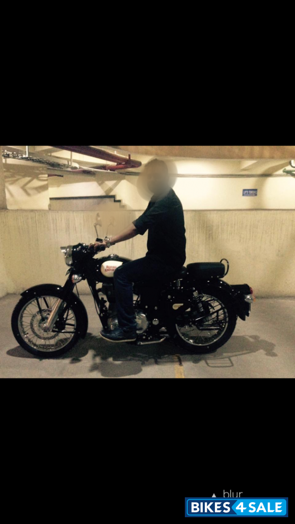 Black Royal Enfield Classic 350