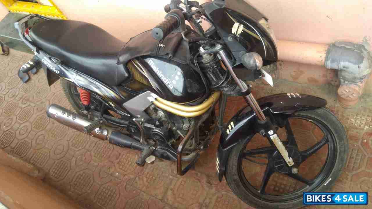 Mahindra Centuro