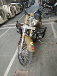 Royal Enfield Classic Desert Storm 2015 Model