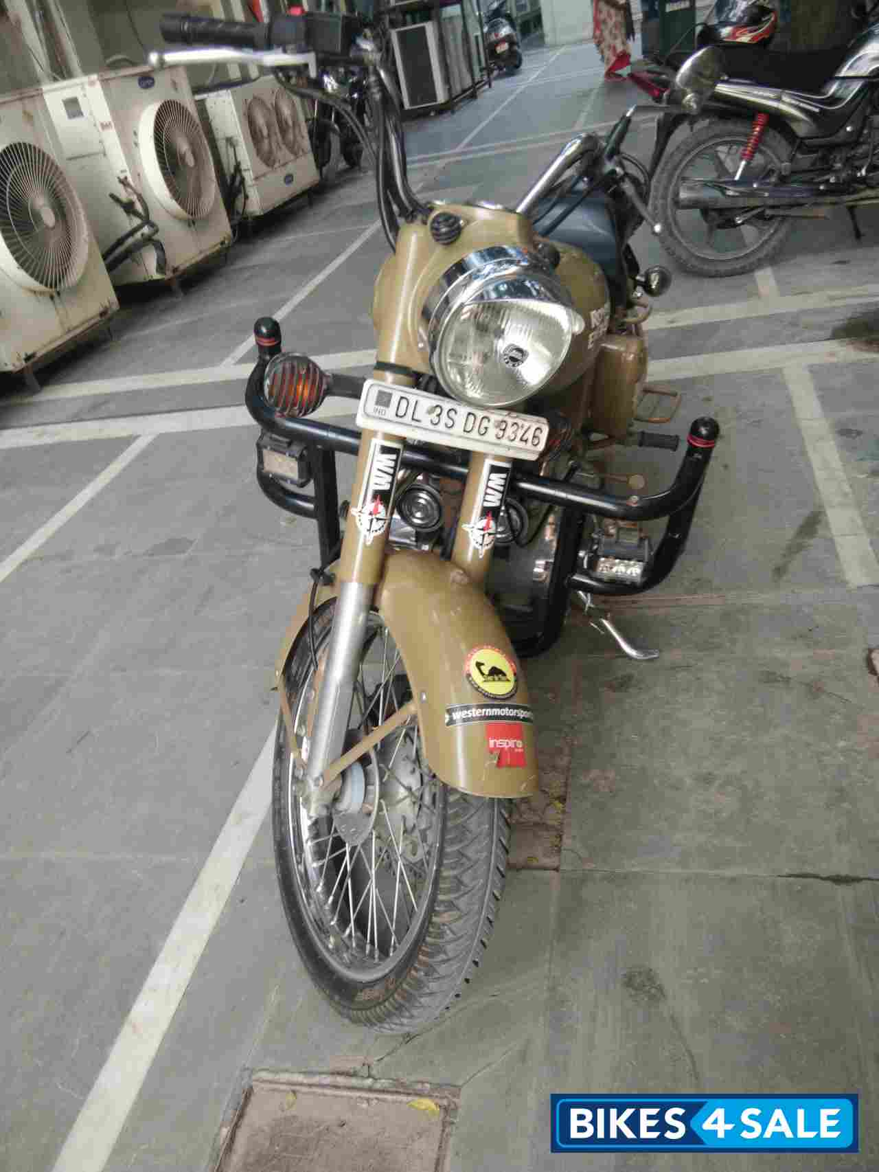 Royal Enfield Classic Desert Storm