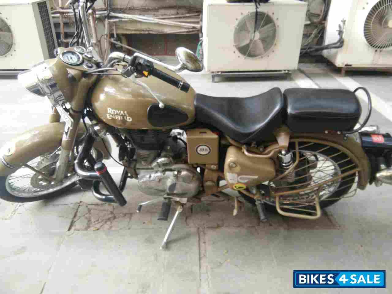 Royal Enfield Classic Desert Storm Royal Enfield Classic Desert Storm