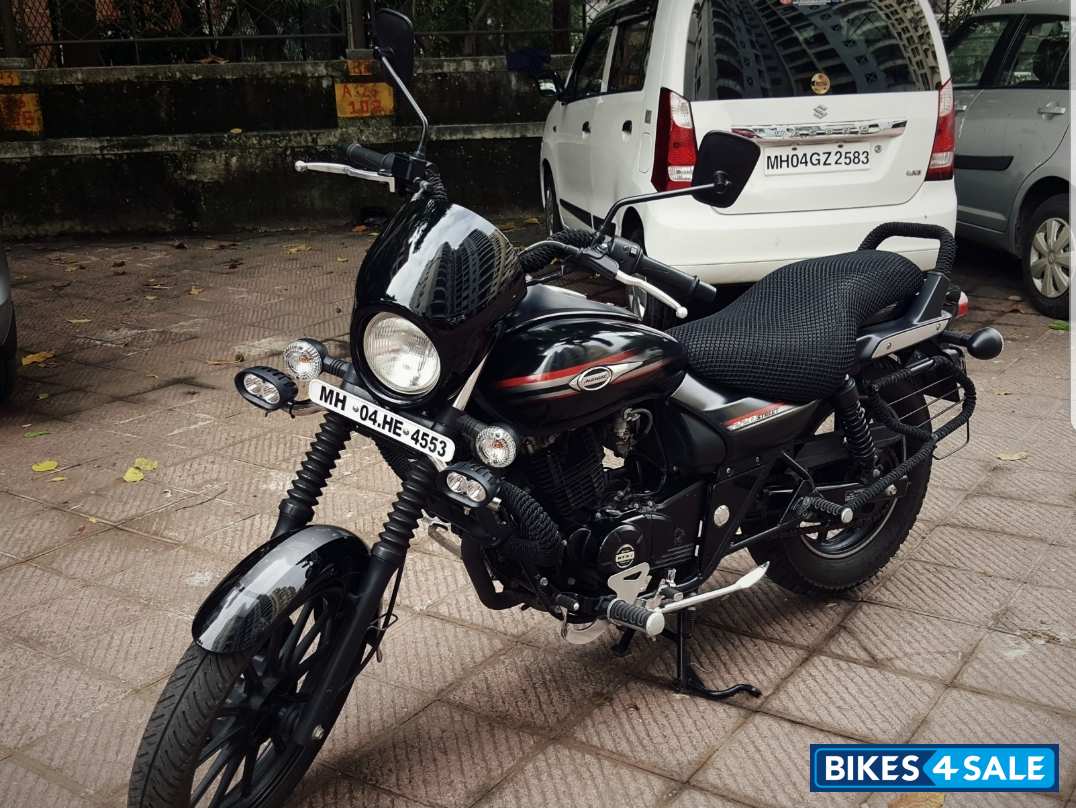 Bajaj Avenger Street 220