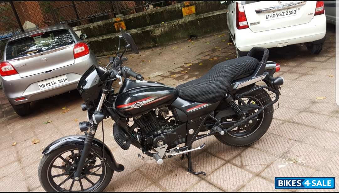 Bajaj Avenger Street 220