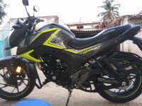 Honda CB Hornet 160R ABS