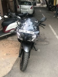 Black Bajaj Pulsar RS 200 ABS