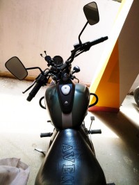 Bajaj Avenger Street 220