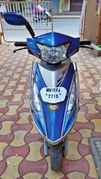 Blue TVS Scooty Streak