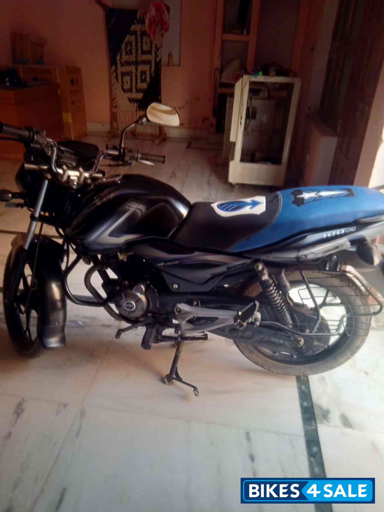 Bajaj Discover 100M Bajaj Discover 100M