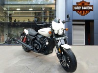 Harley Davidson Street Rod