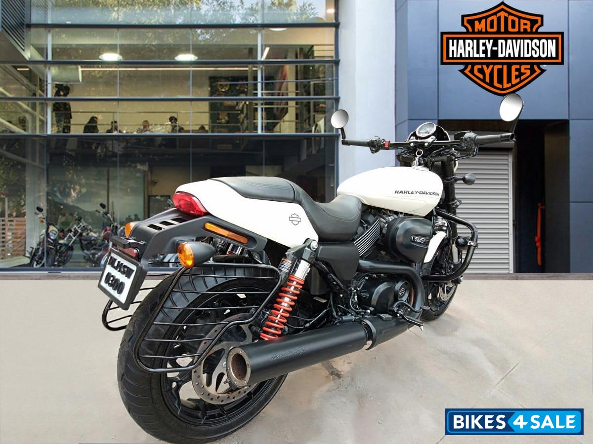 Harley Davidson Street Rod