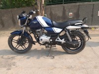 Bajaj V15