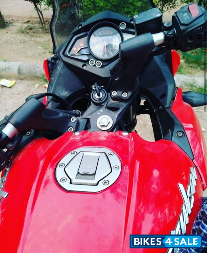 Red Bajaj Pulsar AS 200