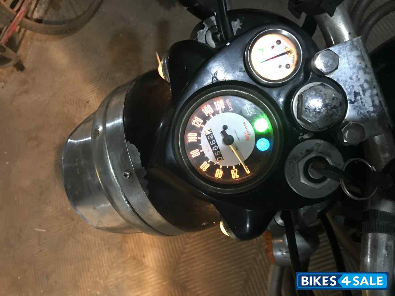 Royal Enfield Classic 350 Royal Enfield Classic 350