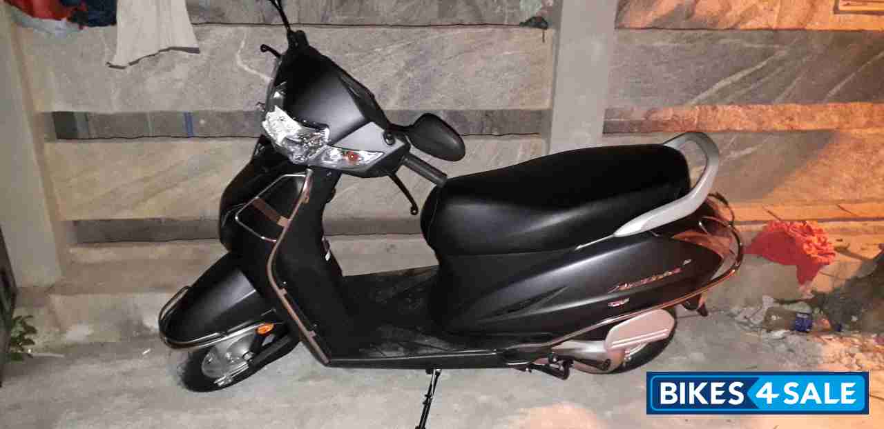 Matte Grey Honda Activa 5G