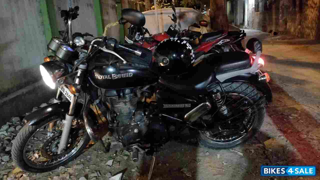 Royal Enfield Thunderbird TwinSpark 350 Royal Enfield Thunderbird TwinSpark 350