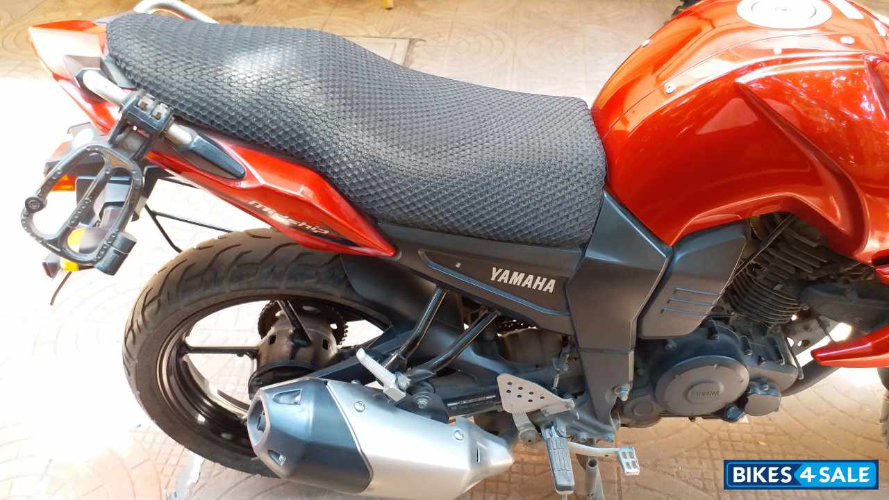 Red Yamaha Fazer