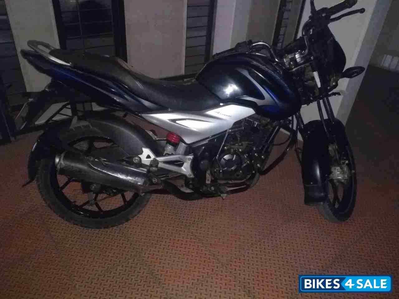 Black And Blue Bajaj Discover 125 ST