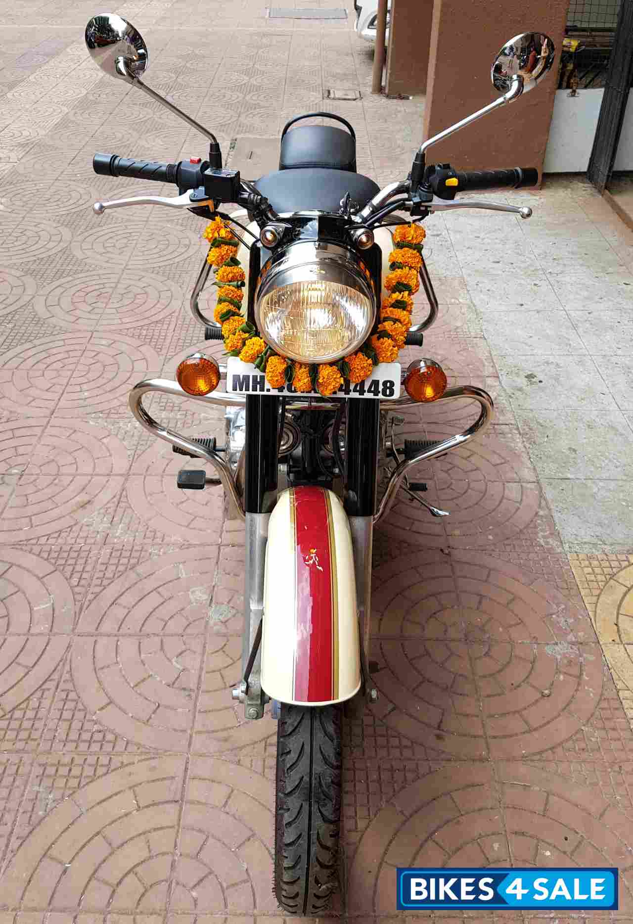 Royal Enfield Classic 500