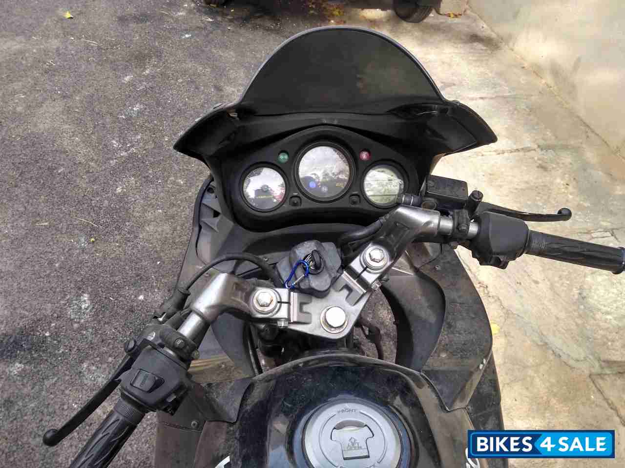 Black Hero Karizma R