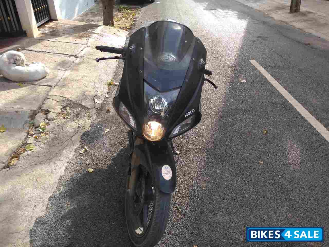 Black Hero Karizma R