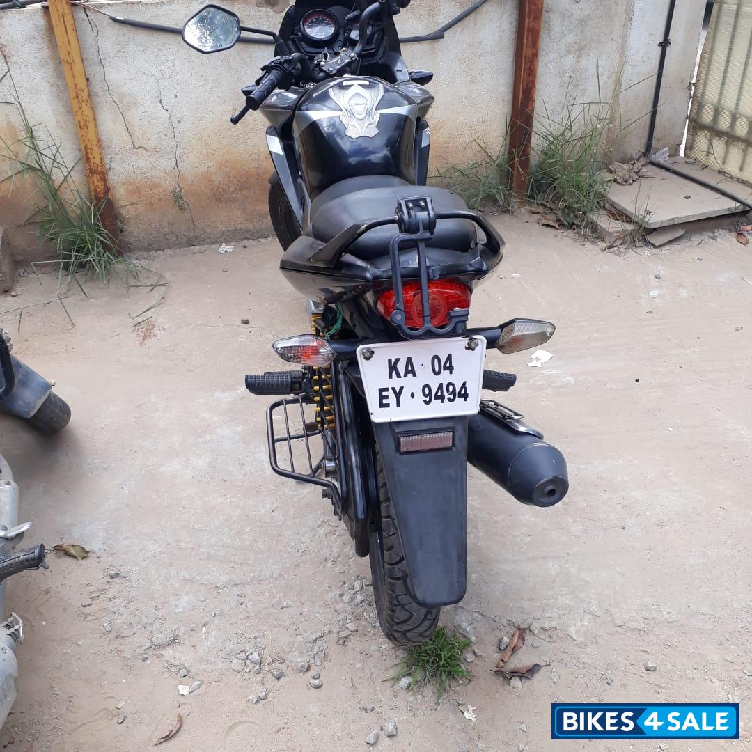 Black Honda CBF Stunner