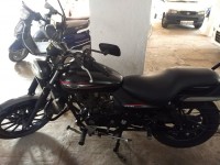 Bajaj Avenger Street 220