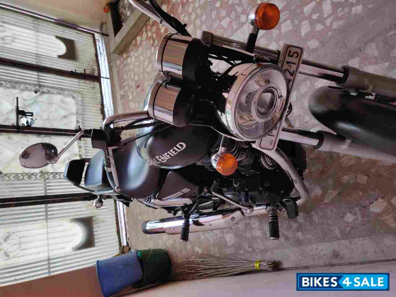 Mat Black Royal Enfield Thunderbird 350