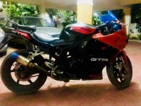 Hyosung GT250R
