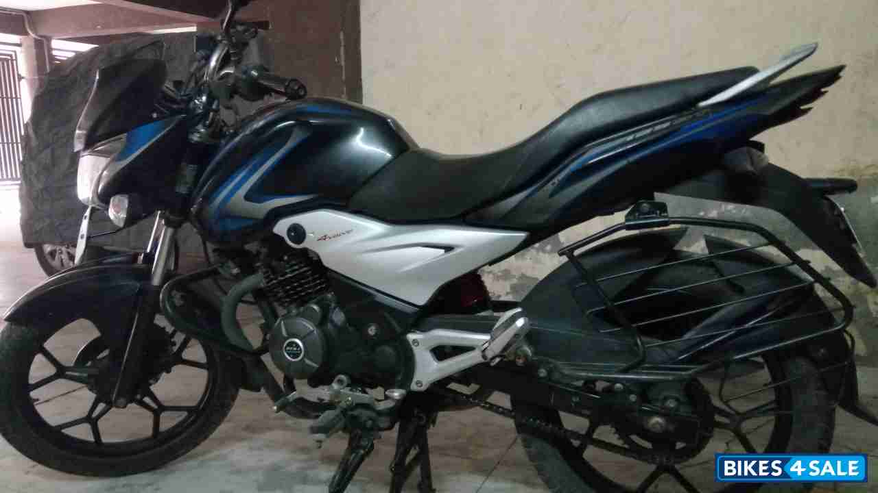 Black D. Blue Bajaj Discover 125 ST