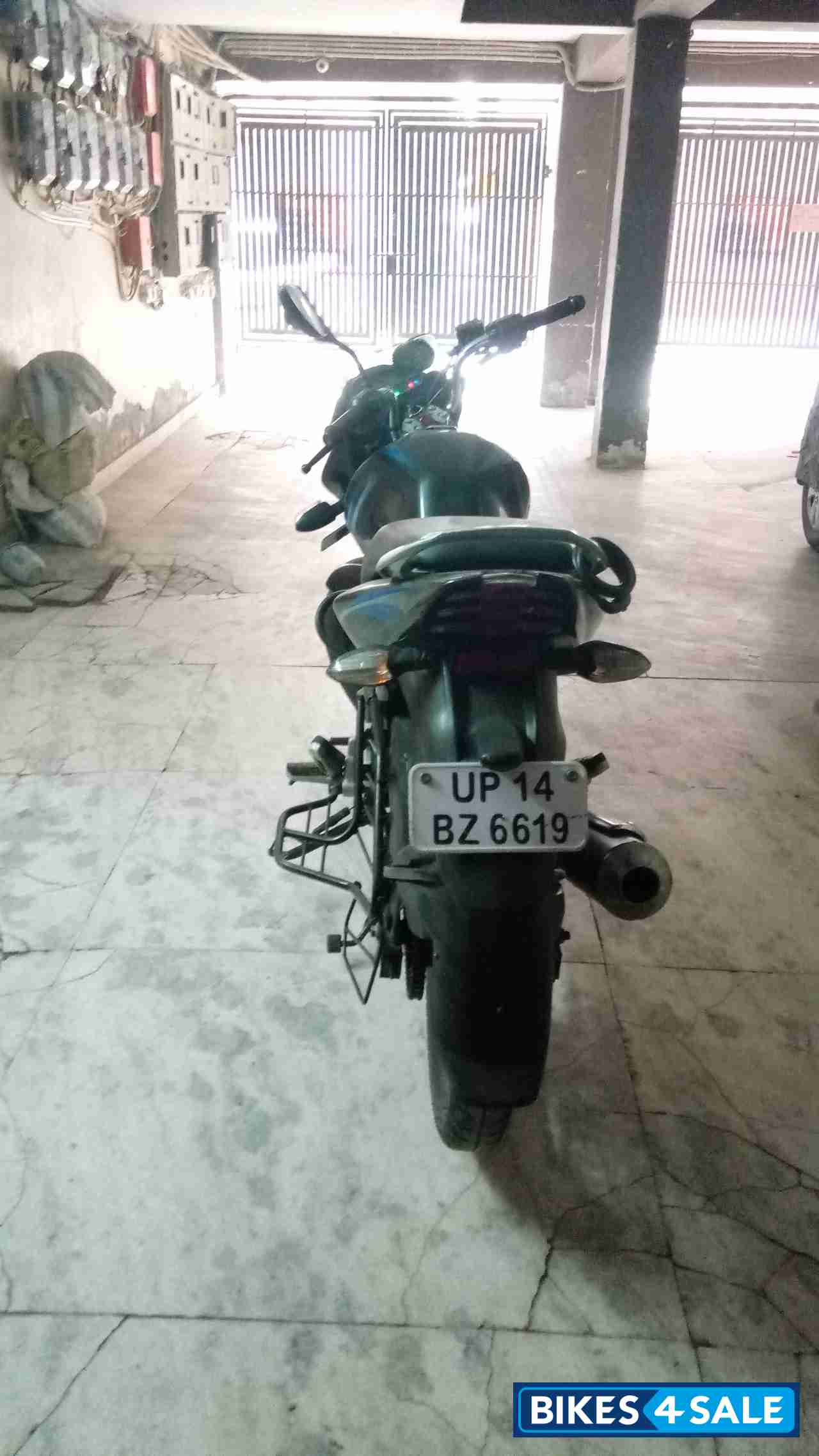 Black D. Blue Bajaj Discover 125 ST