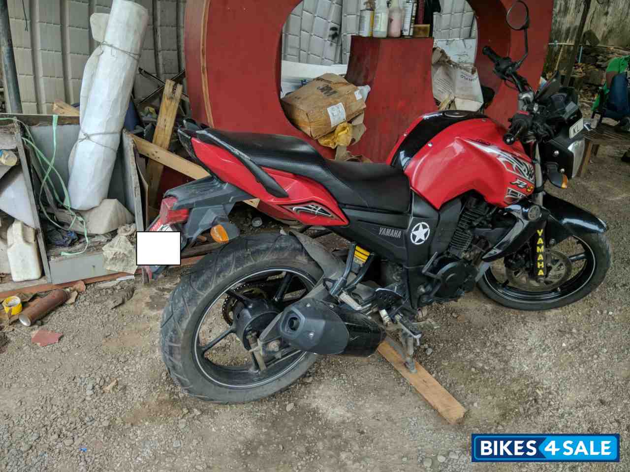 Used 2016 model Yamaha FZ16 for sale in Ernakulam. ID 193362. Red ...