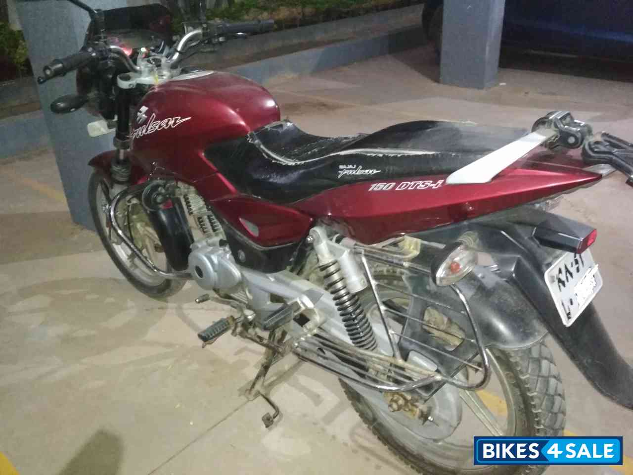 Red Bajaj Pulsar 150 DTSi