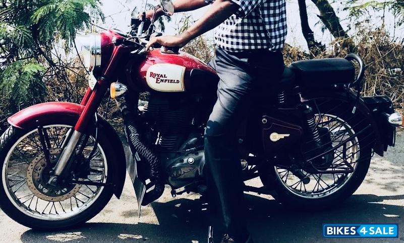 Royal Enfield Classic 500