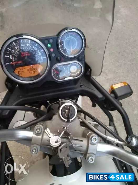 White Royal Enfield Himalayan