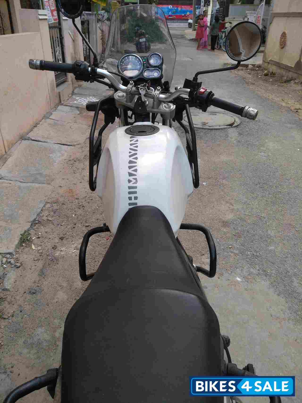 White Royal Enfield Himalayan