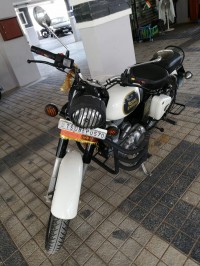 Royal Enfield Bullet 350 Twinspark