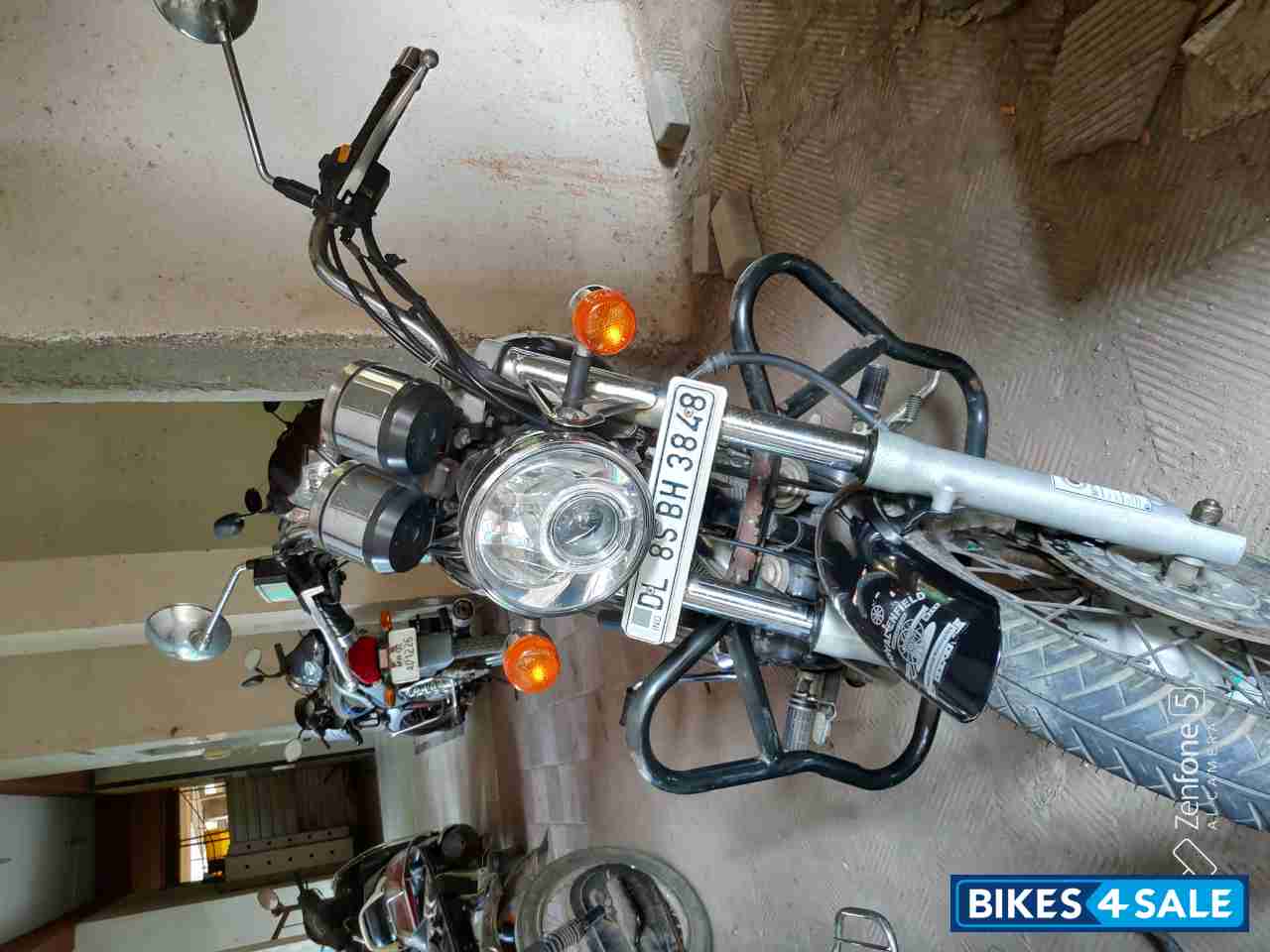 Black Royal Enfield Thunderbird TwinSpark 350 Black Royal Enfield Thunderbird TwinSpark 350