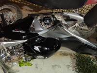 Black Honda CBR 250R