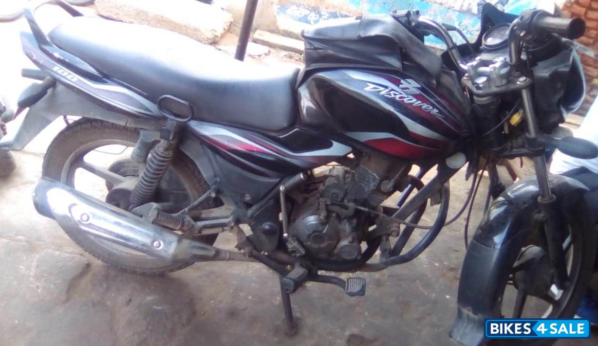Bajaj Discover 100 Bajaj Discover 100