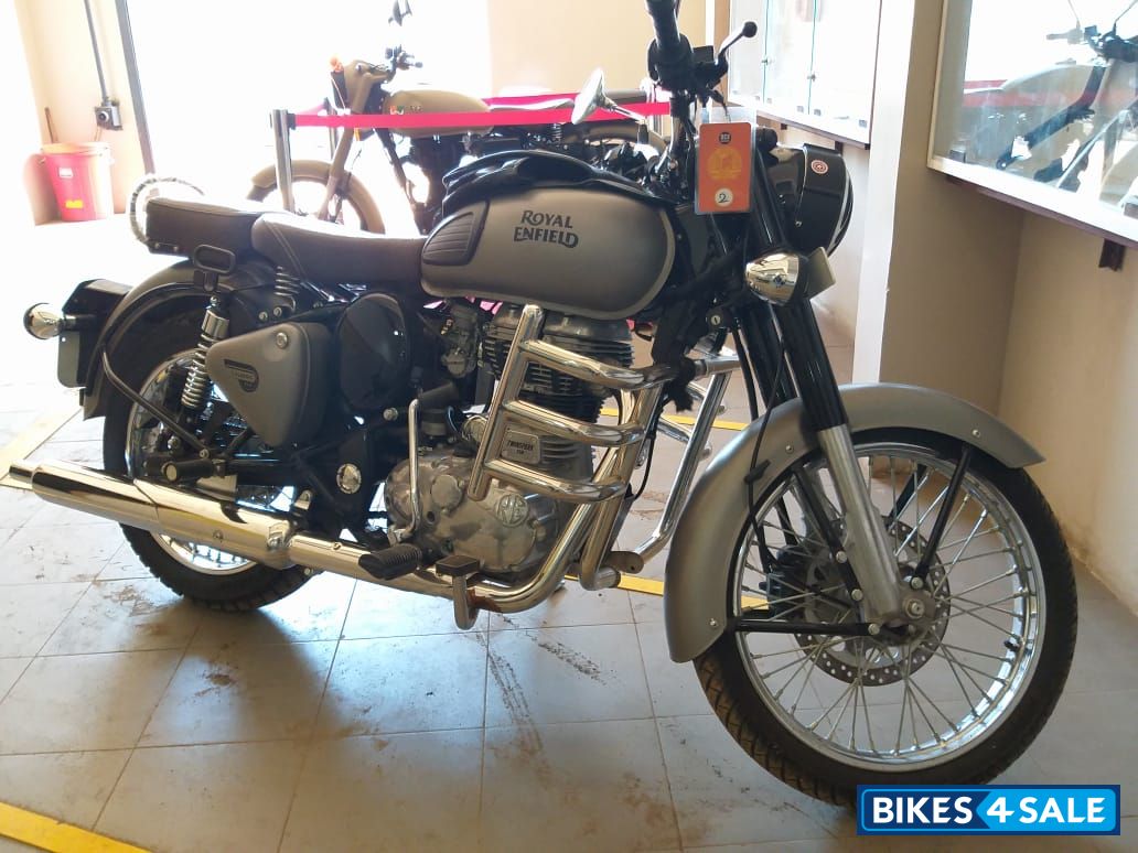 Royal Enfield Classic Gunmetal Grey