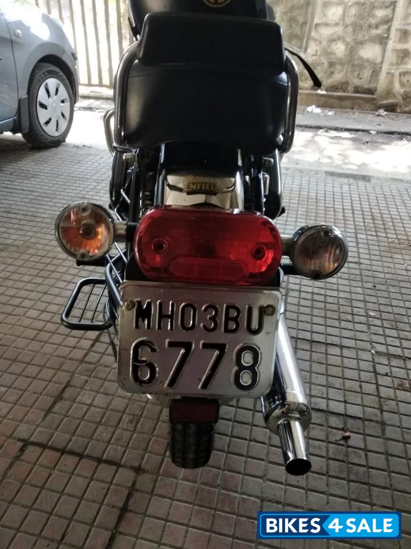 Black Royal Enfield Bullet 350 ES