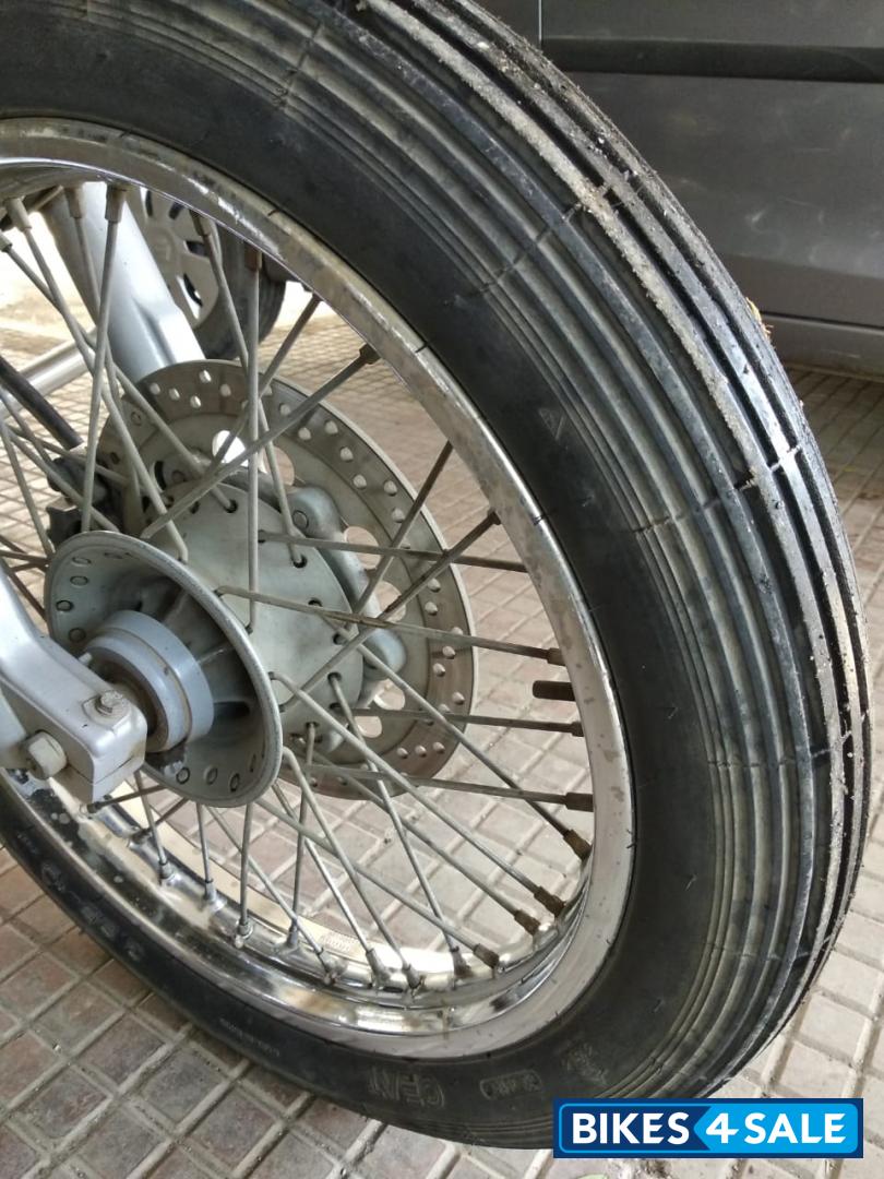 Black Royal Enfield Bullet 350 ES