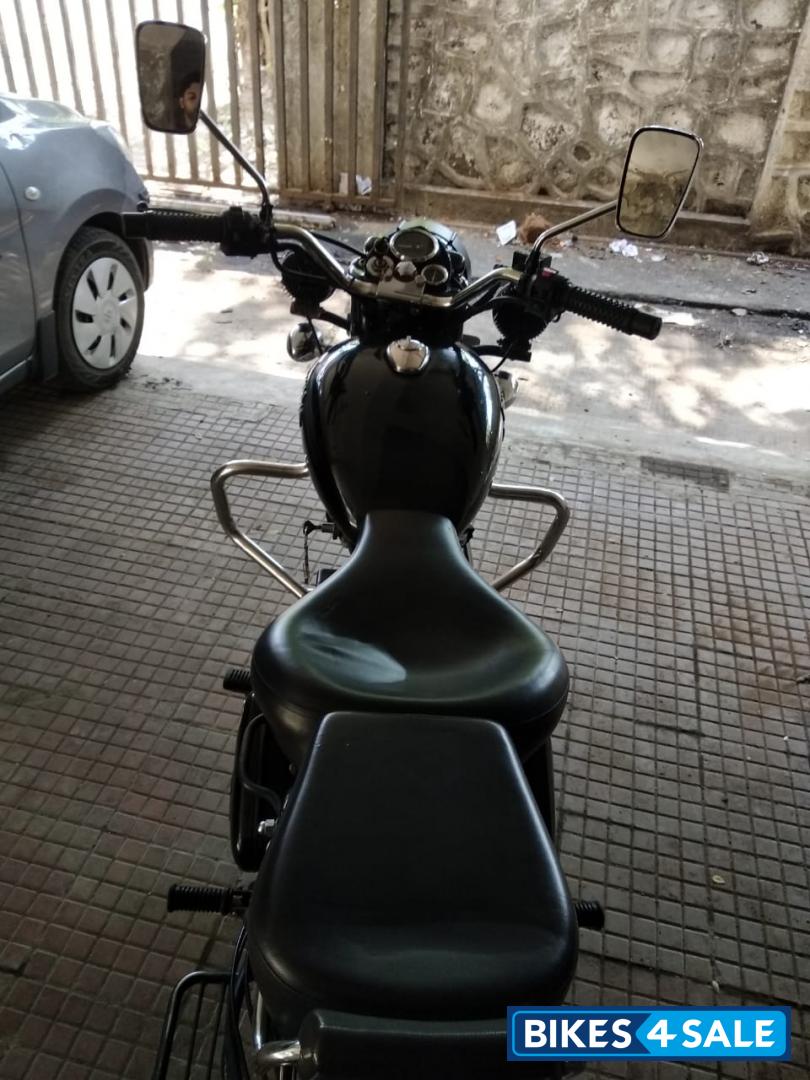Black Royal Enfield Bullet 350 ES
