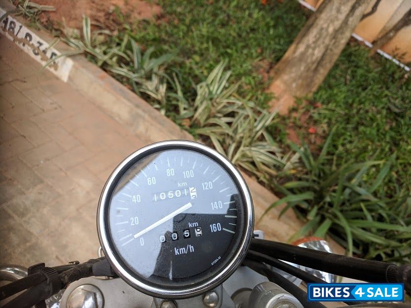 Bajaj Avenger 220 DTS-i